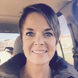 Meet your Posher, Kim