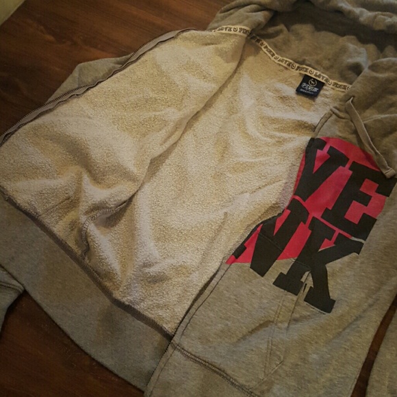 Pink VS Zip up hoodie! - Picture 3 of 4
