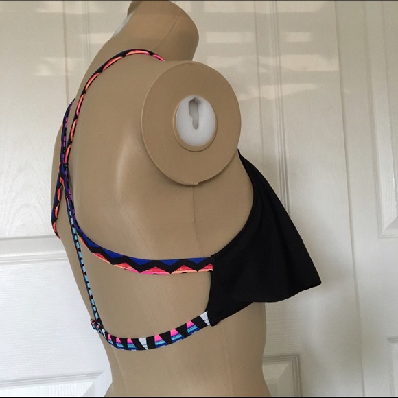 🚨SOLD🚨 - Picture 3 of 4