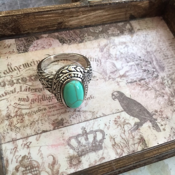 🆕White Gold Plated Turquoise Ring - Picture 2 of 4