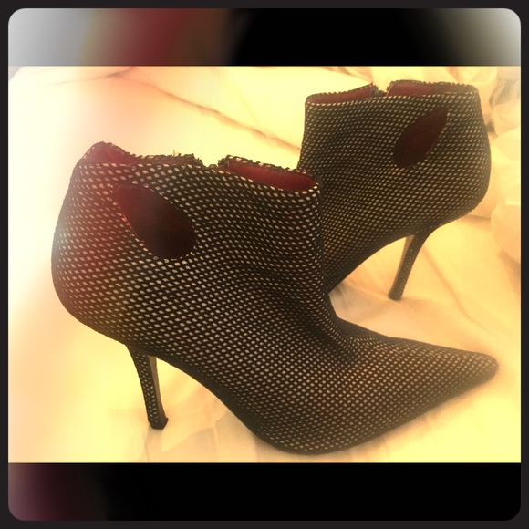 Pierre Hardy lace black boots. HOT!!! EUC