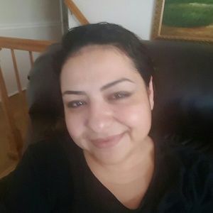 Meet your Posher, Veronica