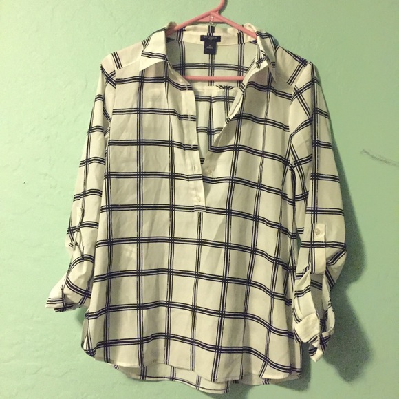 Ann Taylor Petite Blouse (Size Small)