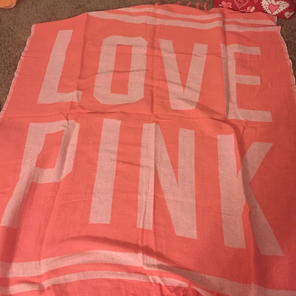 Victoria's Secret Pink "Love Pink" Throw Blanket