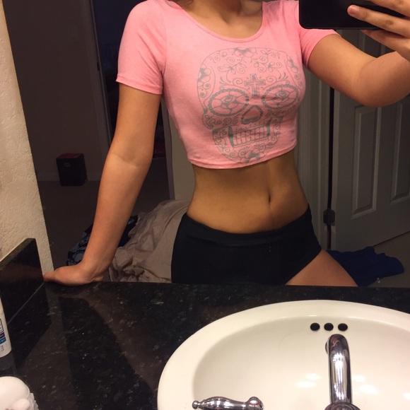 Pac sun crop top - Picture 2 of 2