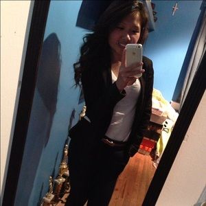 Meet your Posher, Stephanie