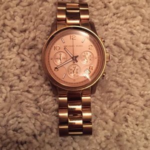 Michael Kors rose gold watch