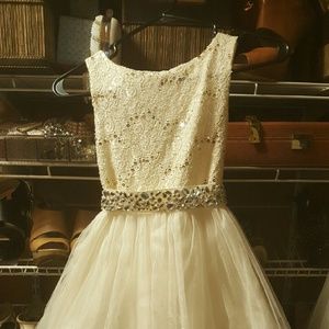 Ivory girls formal/pagent dress