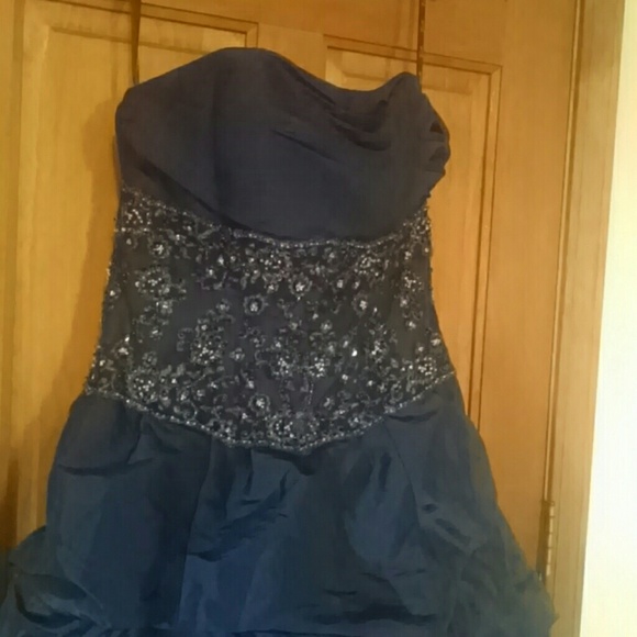 Prom Dress - Picture 3 of 3