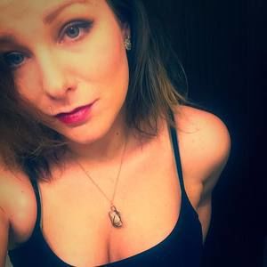 Meet your Posher, Dakota