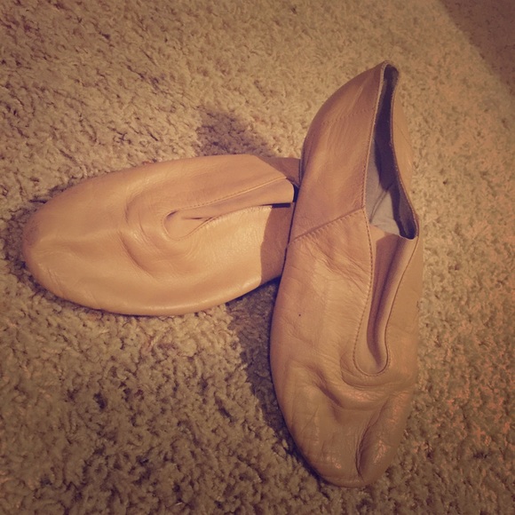 Dance shoes