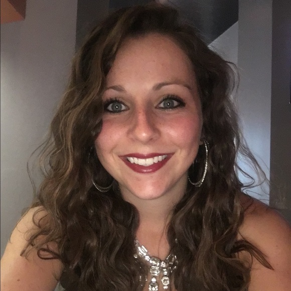 Meet your Posher, Logan - Picture 2 of 2