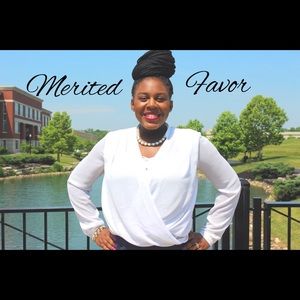 🎇 HELLO FELLOW POSHERS 🎇 🤗😘