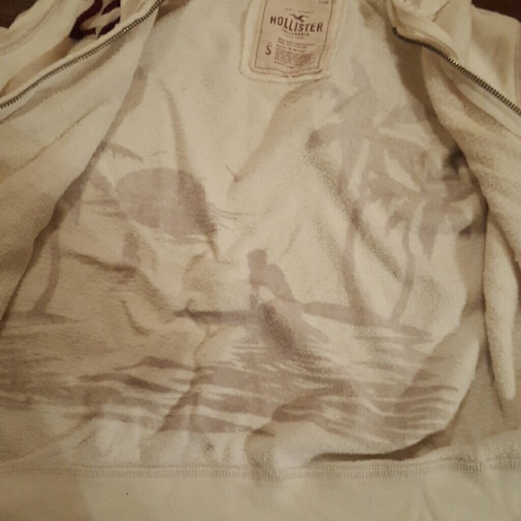 Hollister Zip up Hoodie! - Picture 2 of 3