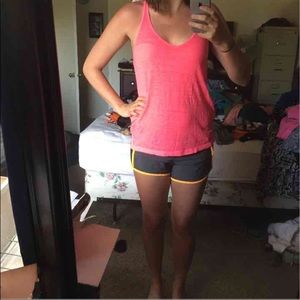 Small Aerie flowy tank top