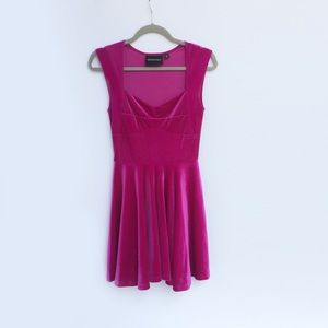 NWT MinkPink Velvet Stolen Moment Fuscia Dress