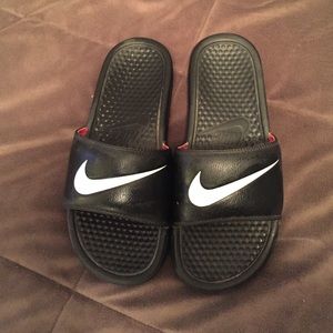 Nike Slide Ons!