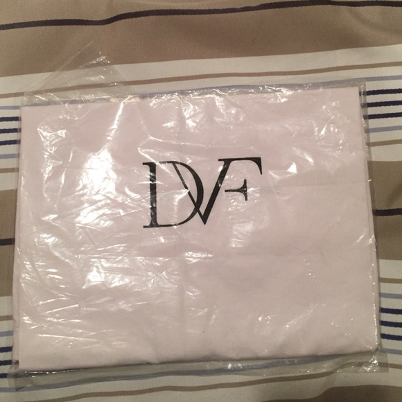 Large DVF tote dust bag