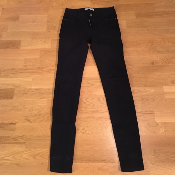 Navy denim pants from Zara