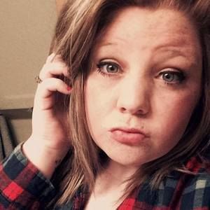 Meet your Posher, Abbie