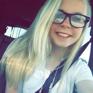 Meet your Posher, Jenna