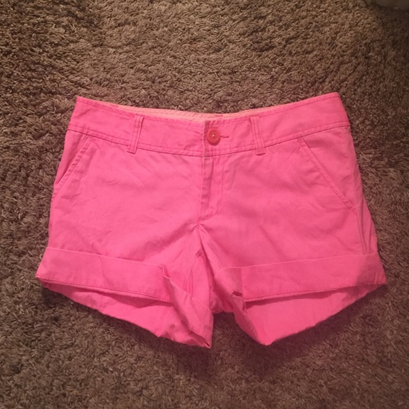 Hot pink Lily Pulitzer Callahan short