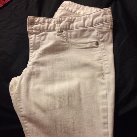 Express white Stella fit jeans