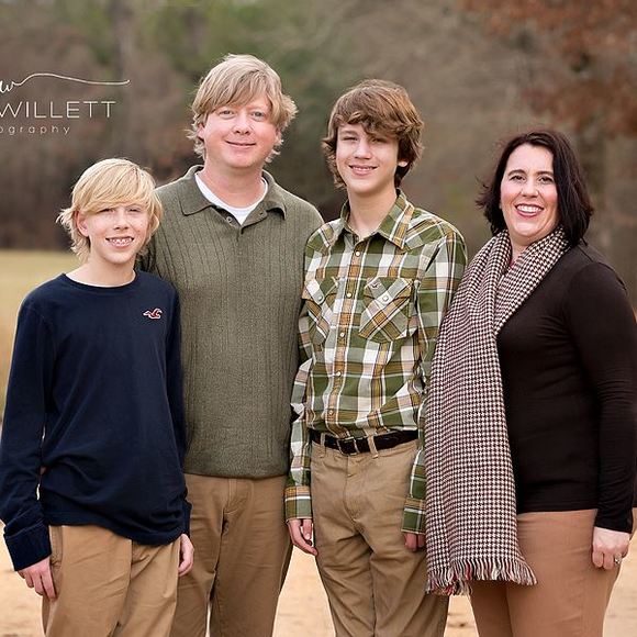 Meet your Posher, Amy - Picture 1 of 1