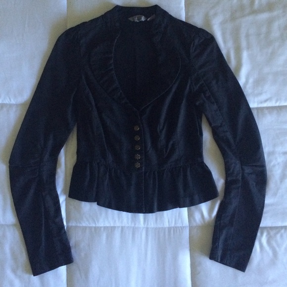 **SOLD** Black Guess Jean Blazer - Picture 7 of 8