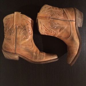 Bed Stu distressed cowboy boots