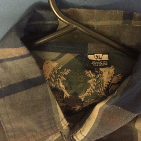 Button down shirt - Picture 2 of 2