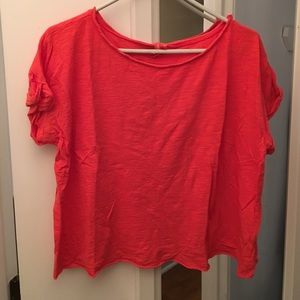 Cropped coral top