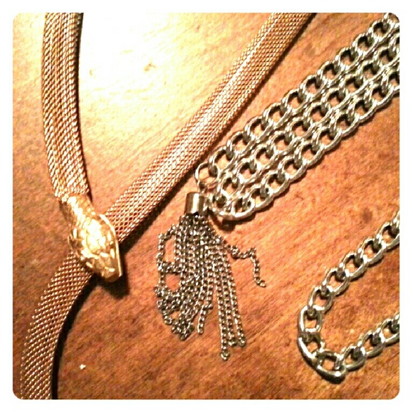 Unusual necklace s