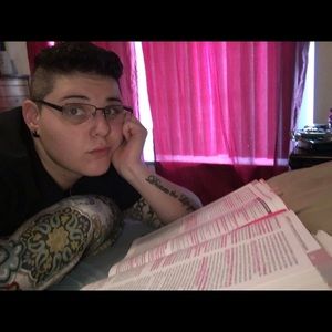 Meet your Posher, Amanda