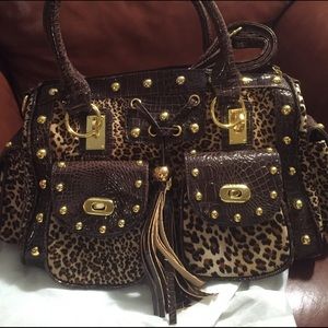 Leopard print satchel - cute!