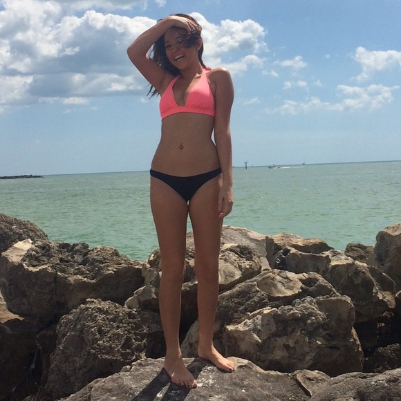 MEET YOUR SELLER‼️‼️😘😘 - Picture 2 of 3