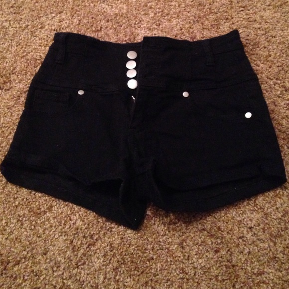 Black high waisted shorts