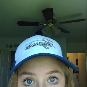 Meet your Posher, Kylee