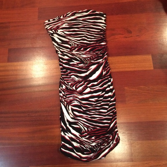 Strapless dress