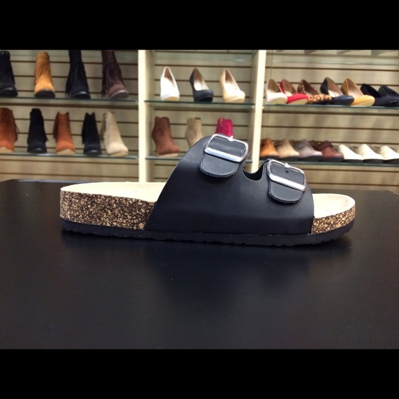 ☀️Black Comfy Buckle Sandals☀️ - Picture 2 of 4