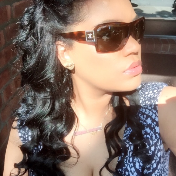CHANEL Accessories - 🎉🎉Chanel sunglasses