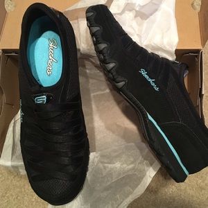 Skechers active shoes