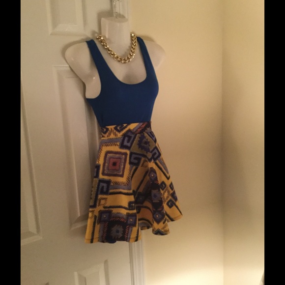 Clothes - Picture 2 of 4