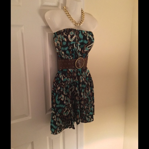 Clothes - Picture 4 of 4