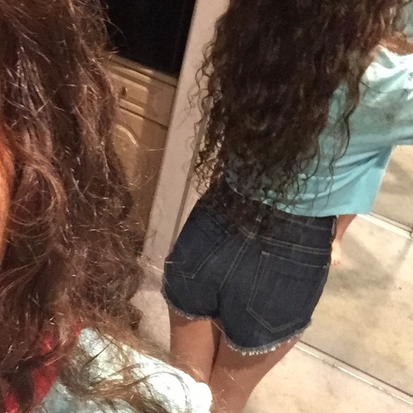 High waisted dark wash shorts - Picture 4 of 4