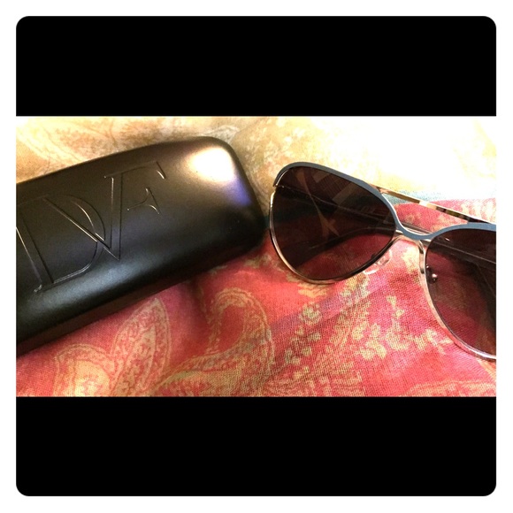 NWOT DVF Sunglasses