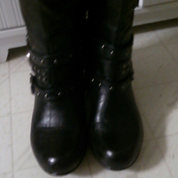 shoes depot 70 shoe depot shoes black boots from s closet shoes depot 70 shoe depot shoes black boots from s closet