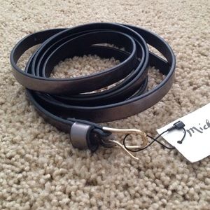 Double wrap metallic belt