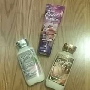 Bath and body works lotion bundle