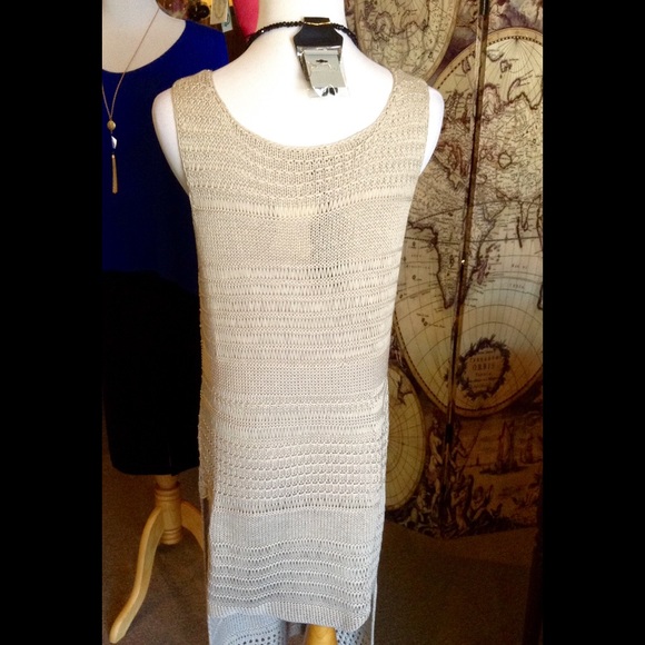 Taupe-Long Vest-Clearance-Small - Picture 3 of 4